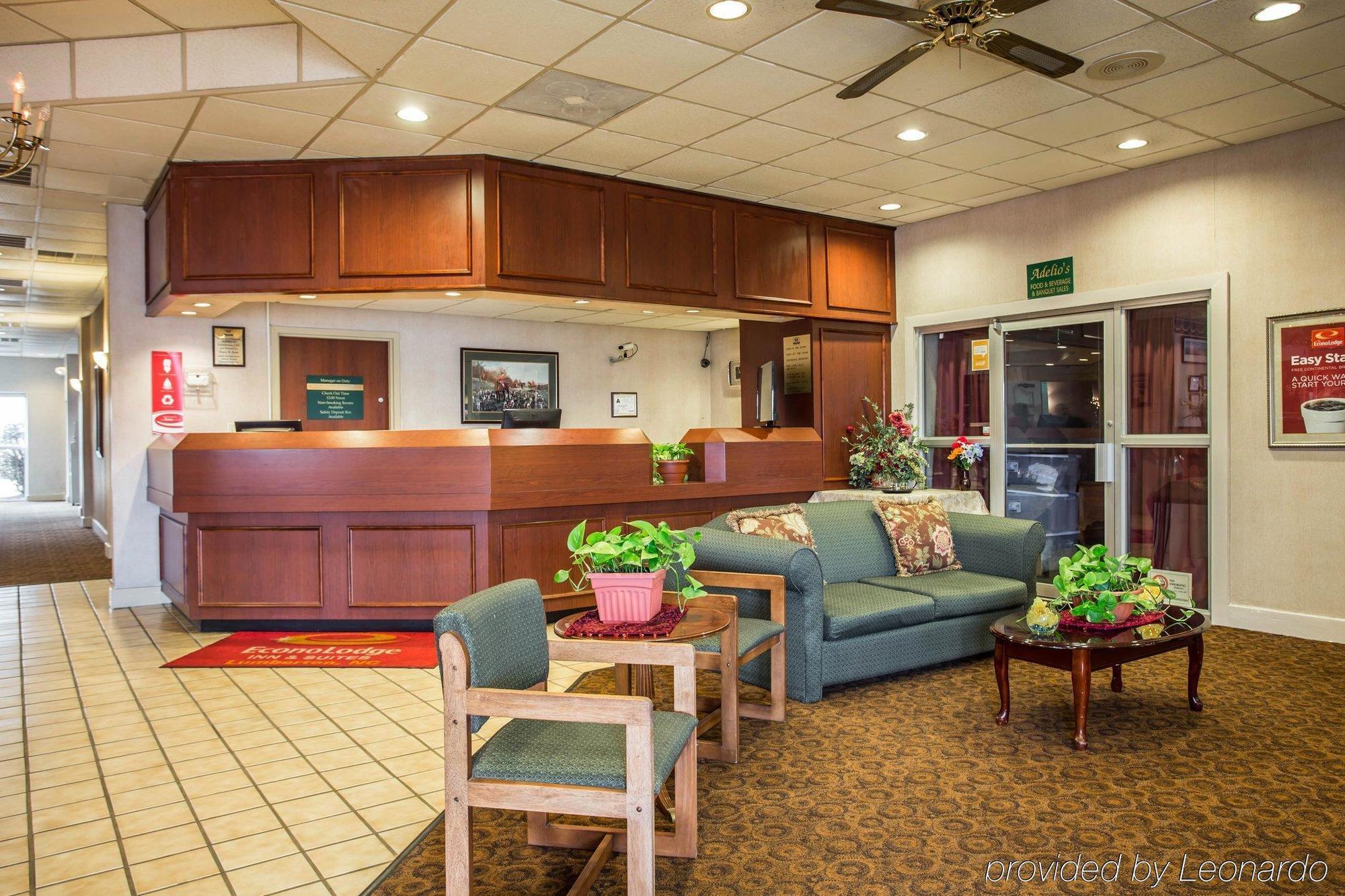 Econo Lodge Inn & Suites Lumberton Exterior photo