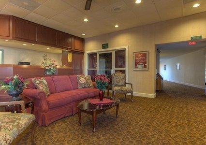 Econo Lodge Inn & Suites Lumberton Restaurant photo